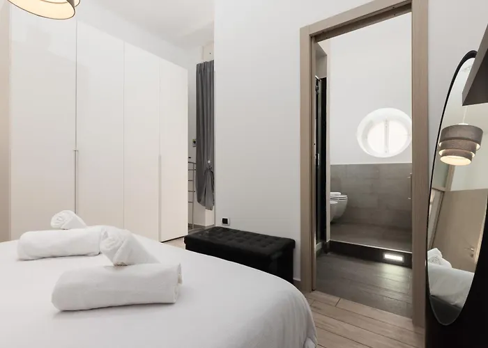 Appartamento I Prime Location I Metro At Your Door, Duomo In 15 Min! Milano